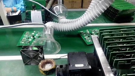 Assemblaggio di circuiti stampati OEM personalizzati e PCB ad alta frequenza in Cina